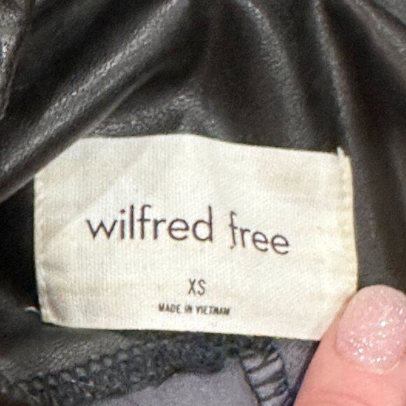 Aritzia Wilfred Free Daria Pant High Waist UnReal Leather Leggings Black Boho XS - Picture 3 of 12